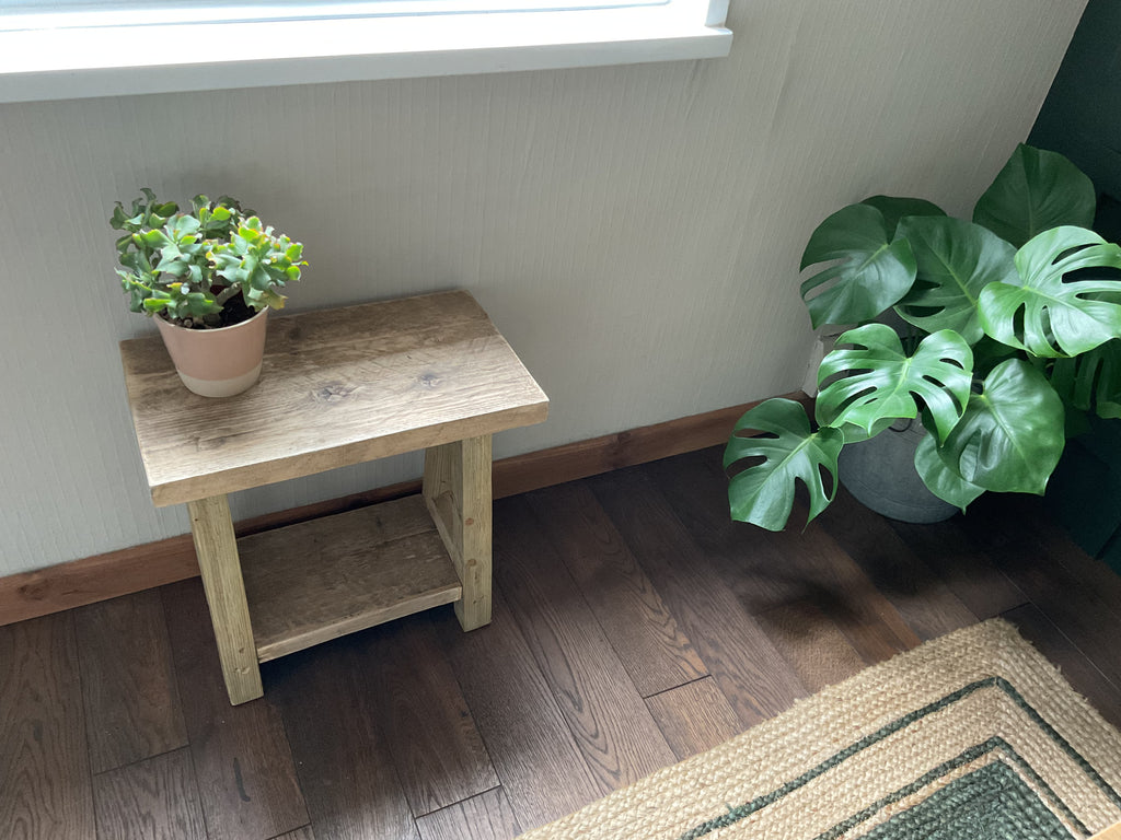 Consul Table